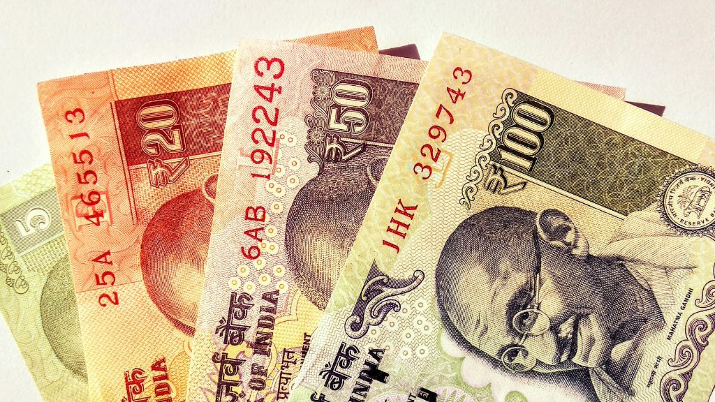 LIC policy review Hindi
